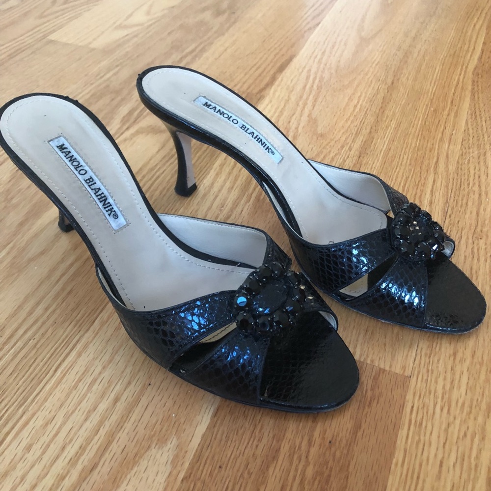 Manolo Blahnik black heels with jewel detail